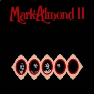 Mark - Almond| II